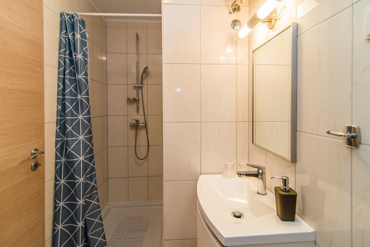 Apartment Stela Πόρετς Εξωτερικό φωτογραφία